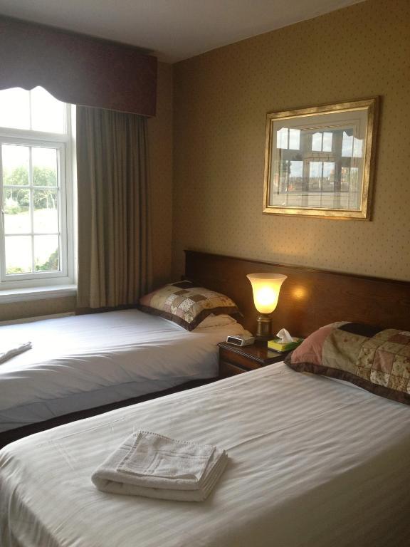 The Royal Standard Guest House Virginia Water Δωμάτιο φωτογραφία